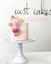 Load image into Gallery viewer, Size: 6&quot; one tier. Icing Exterior: ombre white to pink.
