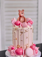 Load image into Gallery viewer, Teddy Bear &amp; Drip Cake
