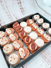 Load image into Gallery viewer, Thanksgiving 2023 Treat Box
