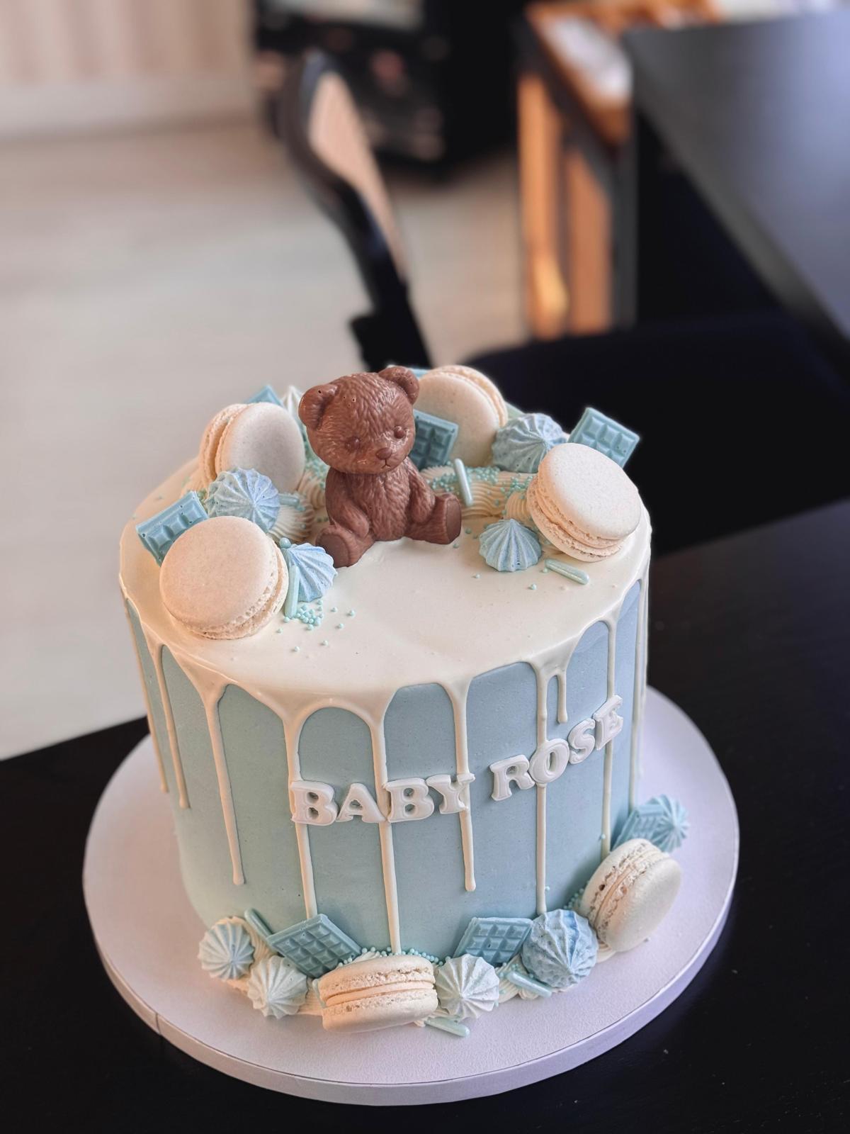 Teddy Bear Drip Cake – Just Cakes Bakeshop