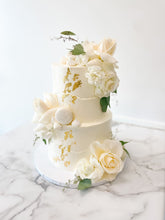 Load image into Gallery viewer, Naked Floral &amp; Macs Cake
