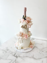 Load image into Gallery viewer, Lux Floral, Berries &amp; Gold Cake
