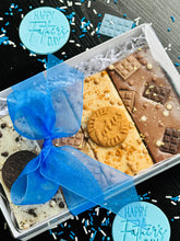 Load image into Gallery viewer, Father's Day Deluxe Brownie Gift Box
